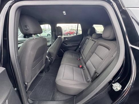 Used 2026 Chevrolet Equinox LT FWD image 11