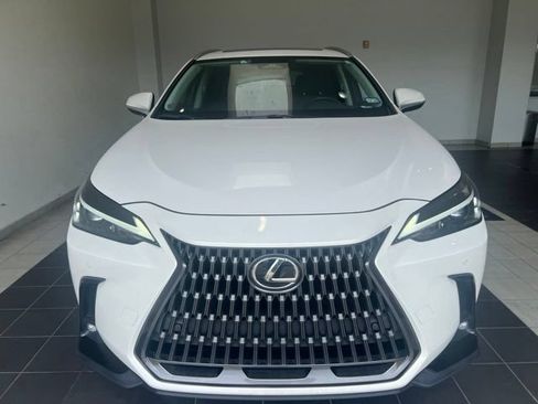 Used 2025 Lexus NX 350 AWD w/ Accessory Package (2T) image 3