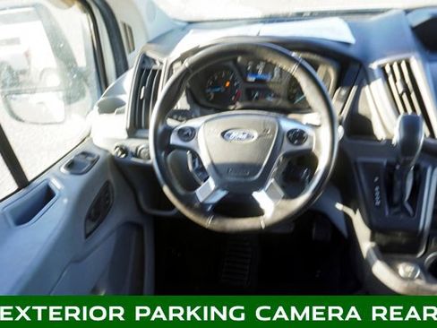 Used 2019 Ford Transit 150 XLT image 9