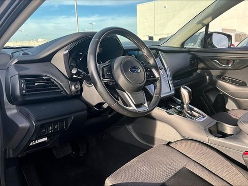 Used 2022 Subaru Outback Premium w/ Popular Package #1 image 17