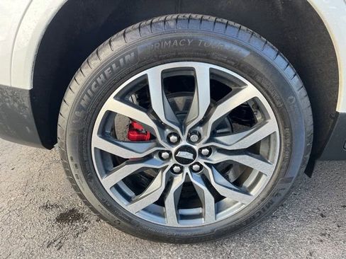 Used 2023 Cadillac XT5 Sportv w/ Technology Package image 6