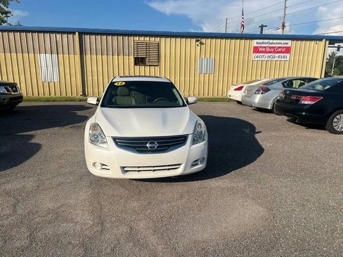 Used 2012 Nissan Altima 2.5 SL w/ 2.5SL Pkg FWD image 2