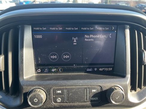 Used 2021 Chevrolet Colorado LT w/ LT Convenience Package image 11