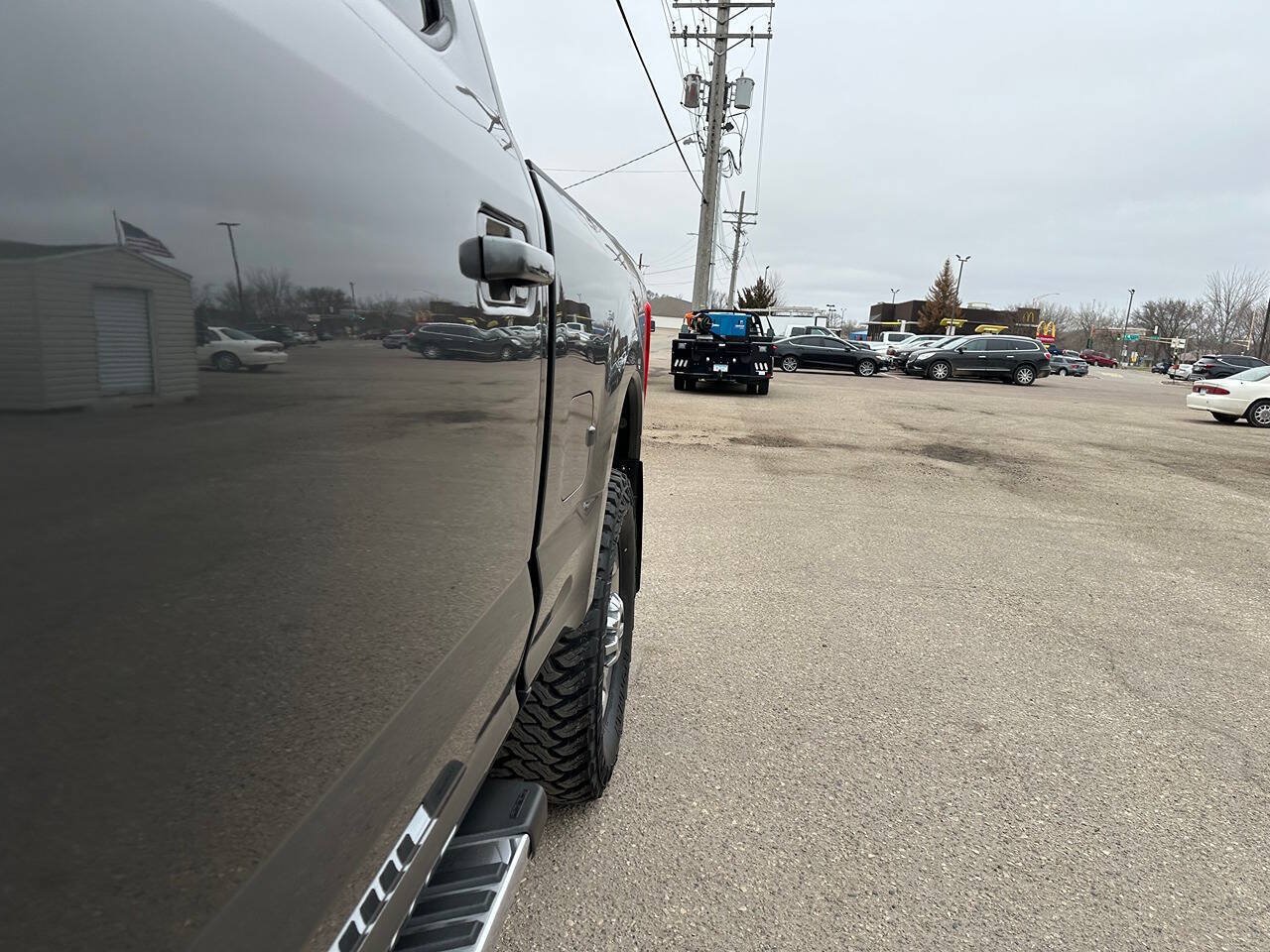 Used 2017 Ford F250 Lariat w/ FX4 Off-Road Package AWD/4WD image 18