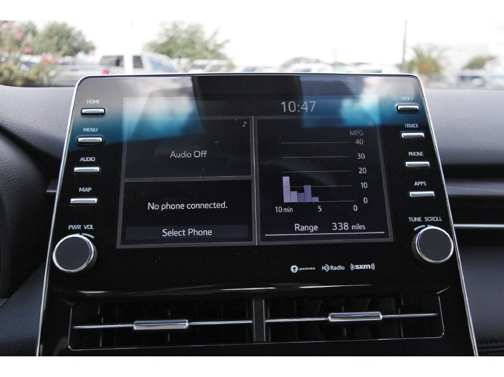 Used 2022 Toyota Avalon XLE FWD image 15