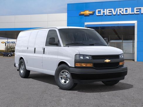 New 2025 Chevrolet Express 3500 w/ Driver Convenience Package image 7
