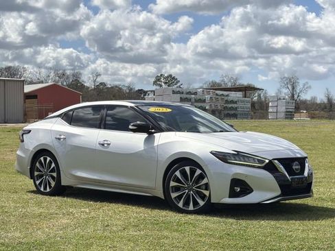 Used 2023 Nissan Maxima Platinum w/ Sport Mat Group FWD image 3
