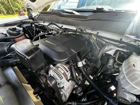 Used 2018 Chevrolet Silverado 2500 W/T RWD image 39