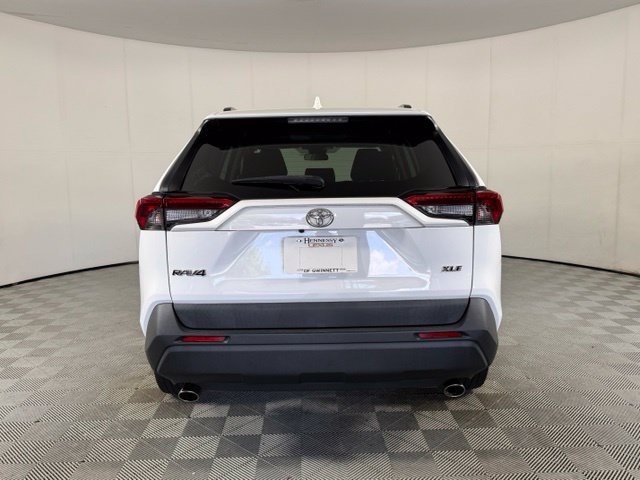 Used 2019 Toyota RAV4 XLE FWD image 7