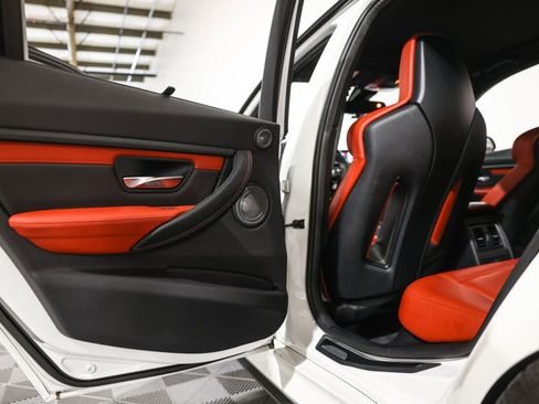 Used 2018 BMW M3 image 37