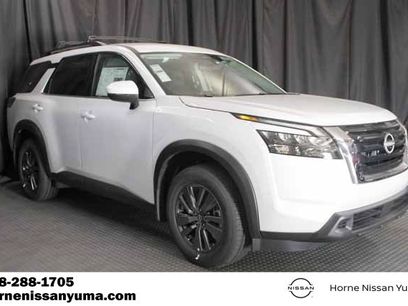 New 2025 Nissan Pathfinder SV