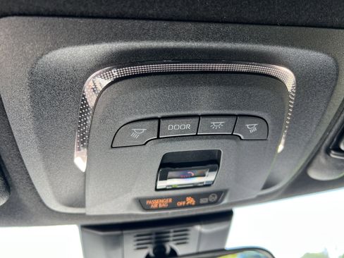 Certified 2026 Toyota Corolla SE image 5