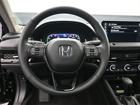 Used 2025 Honda Accord EX-L image 7
