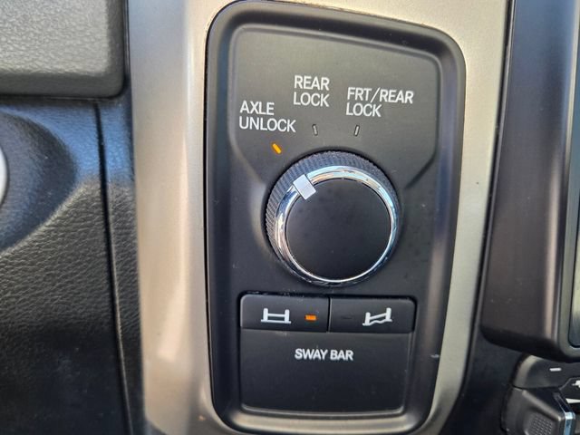 Used 2015 RAM 2500 Power Wagon w/ Luxury Group AWD/4WD image 23