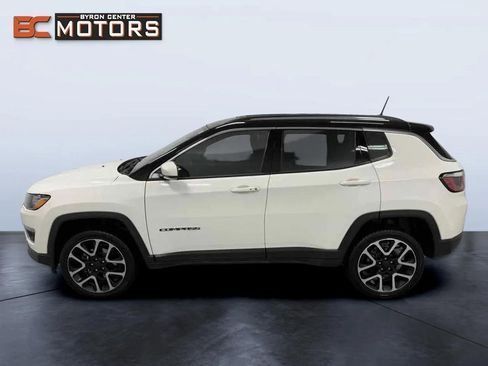 Used 2018 Jeep Compass Limited w/ Navigation Group image 3