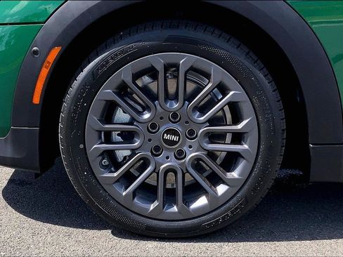 New 2026 MINI Cooper 2-Door Hardtop image 12