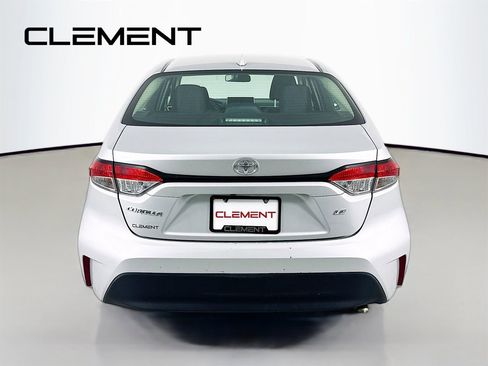 Used 2023 Toyota Corolla LE image 8