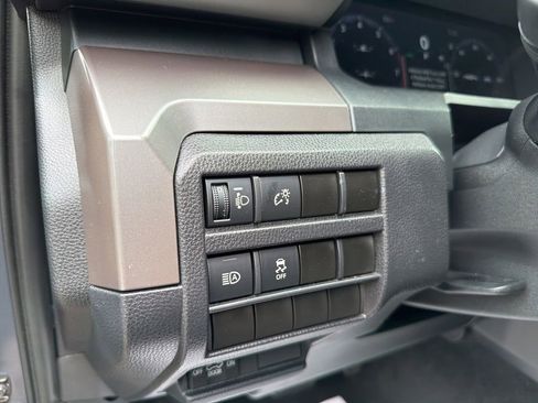 Used 2024 Toyota Tacoma TRD Off-Road AWD/4WD image 14