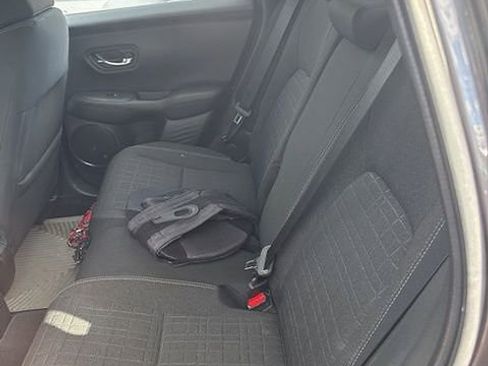 Certified 2024 Honda HR-V LX image 7