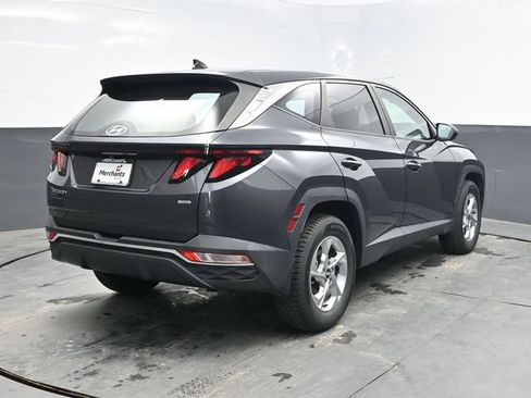 Used 2022 Hyundai Tucson SE AWD/4WD image 6