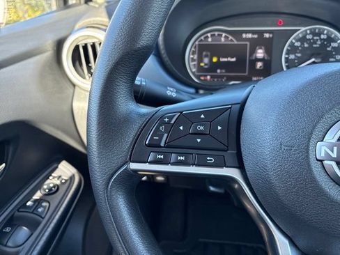 Used 2023 Nissan Versa SV FWD image 38