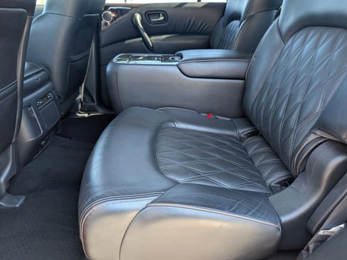 Used 2023 Nissan Armada Platinum w/ Captain's Chairs Package RWD image 16
