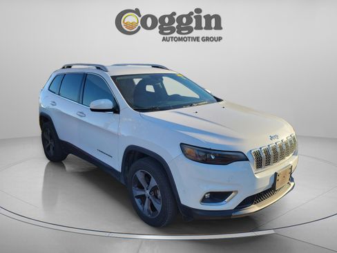 Used 2019 Jeep Cherokee Limited w/ Luxury Group image 6