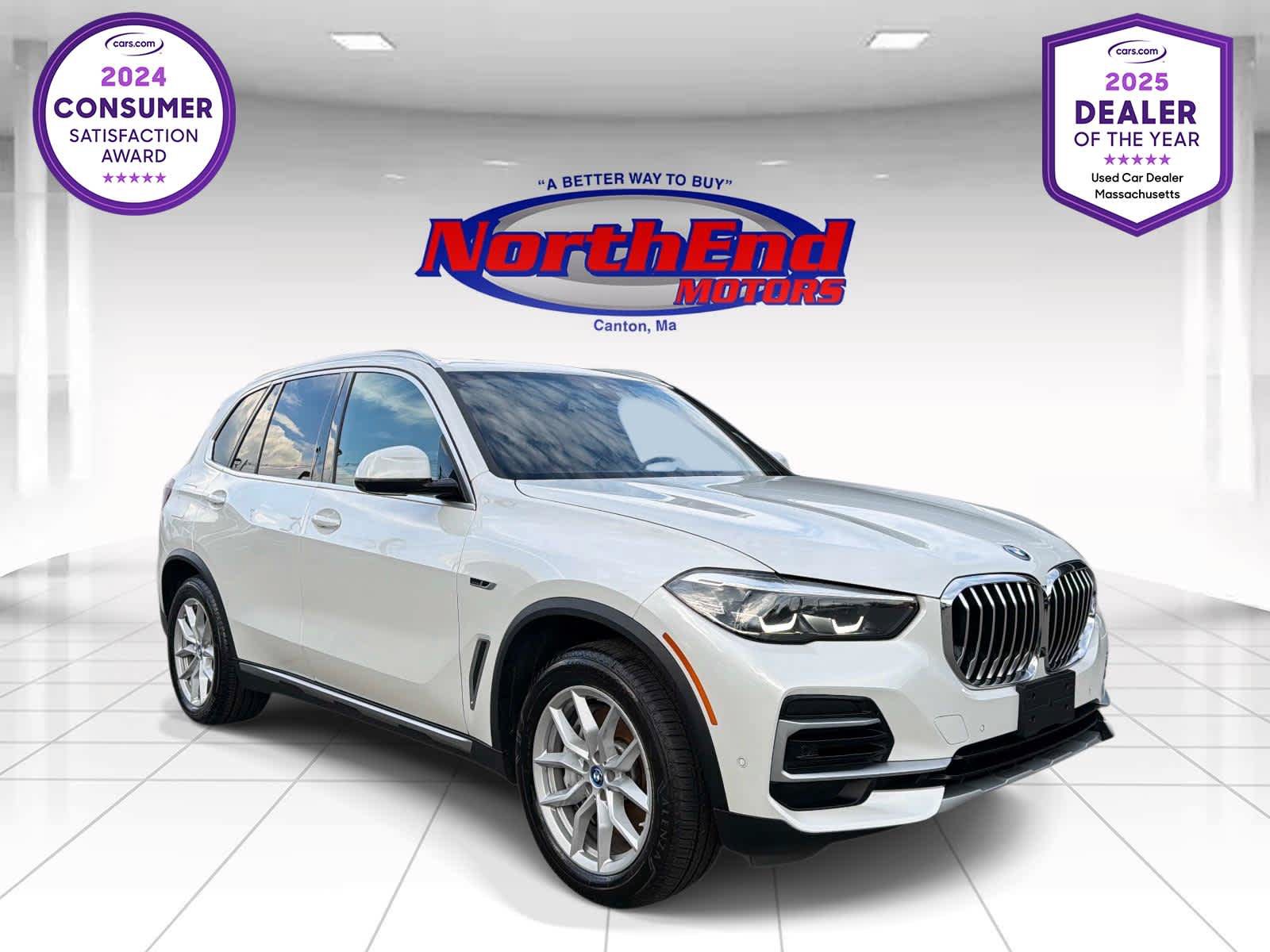 Used 2023 BMW X5 xDrive45e w/ Parking Assistance Package AWD/4WD image 1