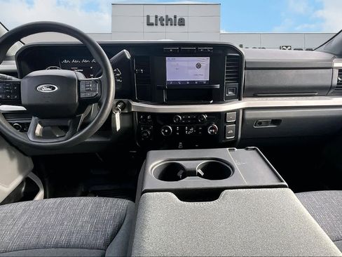 Used 2024 Ford F350 XLT w/ FX4 Off-Road Package image 10