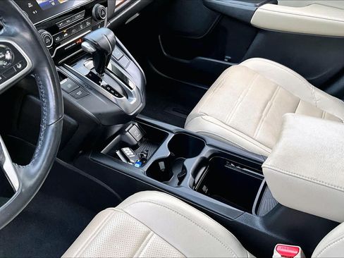Certified 2019 Honda CR-V Touring image 17