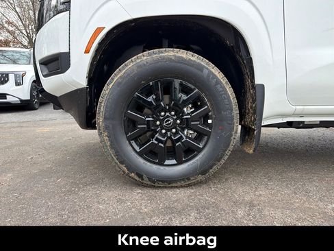 New 2026 Nissan Frontier SV w/ Tow Package image 33