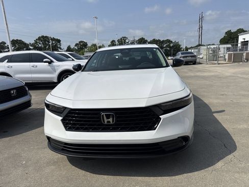 New 2026 Honda Accord SE image 2