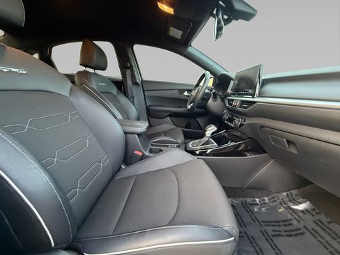 Used 2024 Kia Forte GT-Line image 15