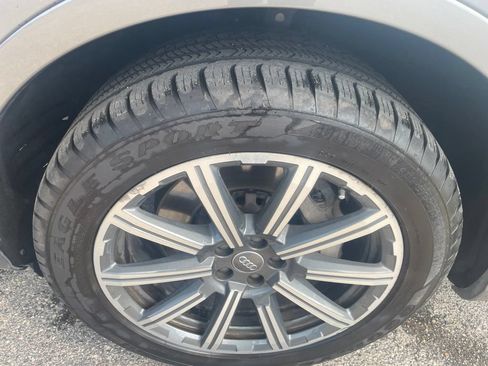 Used 2017 Audi Q7 3.0T Premium Plus AWD/4WD image 9