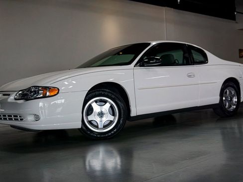 Used 2004 Chevrolet Monte Carlo LS w/ Preferred Equipment Group image 1