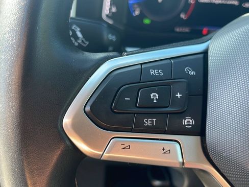 Used 2023 Volkswagen Atlas SE w/ Panoramic Sunroof Package AWD/4WD image 27