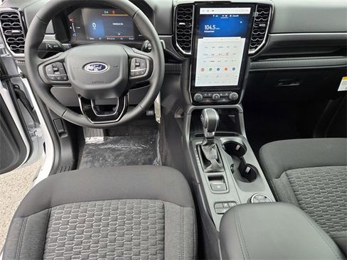 New 2025 Ford Ranger XLT w/ Equipment Group 301A High image 21