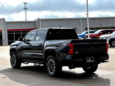 New 2026 Toyota Tacoma TRD Sport image 6
