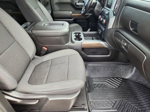 Used 2022 Chevrolet Silverado 1500 LT Trail Boss w/ Safety Package AWD/4WD image 14