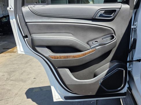 Used 2019 Chevrolet Tahoe LT image 9