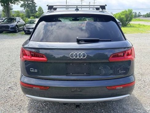 Used 2019 Audi Q5 Premium w/ Premium Plus Package AWD/4WD image 4