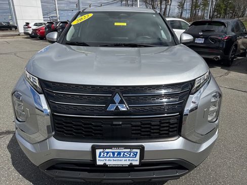 Used 2022 Mitsubishi Outlander ES image 24