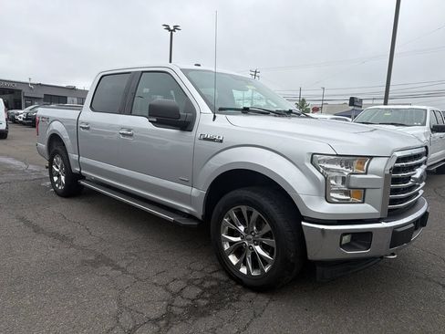 Used 2017 Ford F150 XLT w/ Equipment Group 302A Luxury AWD/4WD image 7