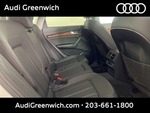 Used 2023 Audi Q5 2.0T Premium w/ Convenience Package AWD/4WD image 15