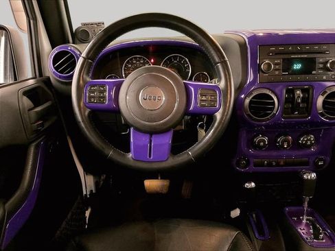 Used 2013 Jeep Wrangler Unlimited Sport AWD/4WD image 6