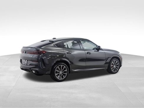 New 2026 BMW X6 xDrive40i w/ Executive Package image 5