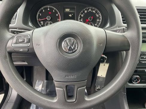 Used 2013 Volkswagen Passat 2.5 S image 20