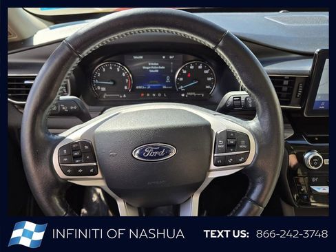 Used 2021 Ford Explorer Limited w/ Equipment Group 301A AWD/4WD image 24