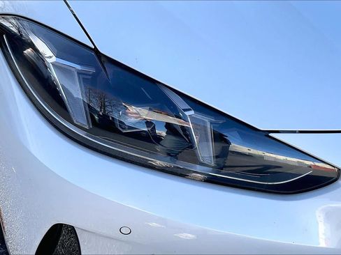 Used 2025 BMW 430i xDrive Coupe w/ Premium Package image 26