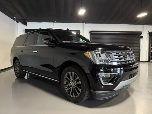 Used 2019 Ford Expedition Max Limited RWD image 3